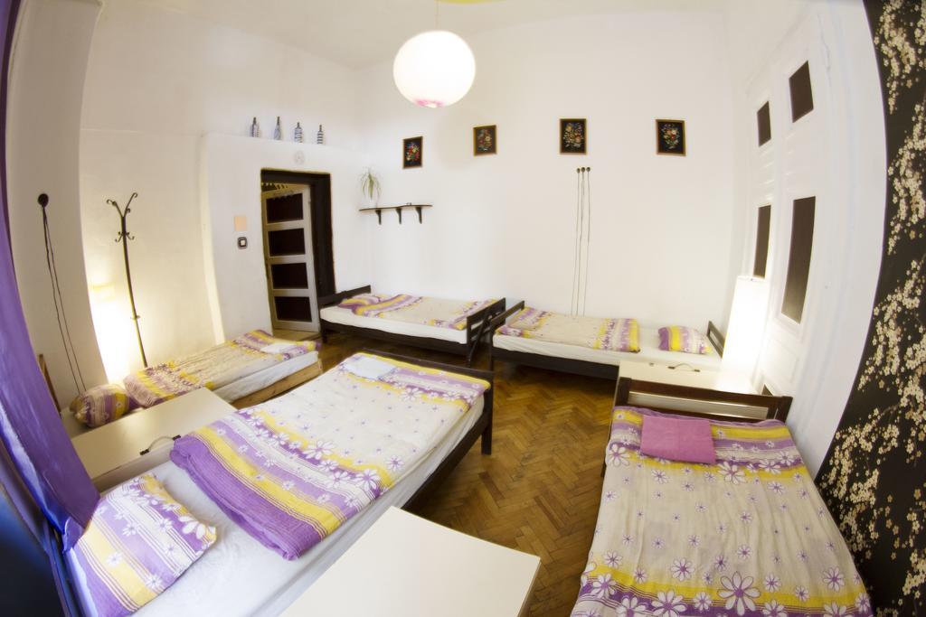 Downtown Hostel Budapest Esterno foto