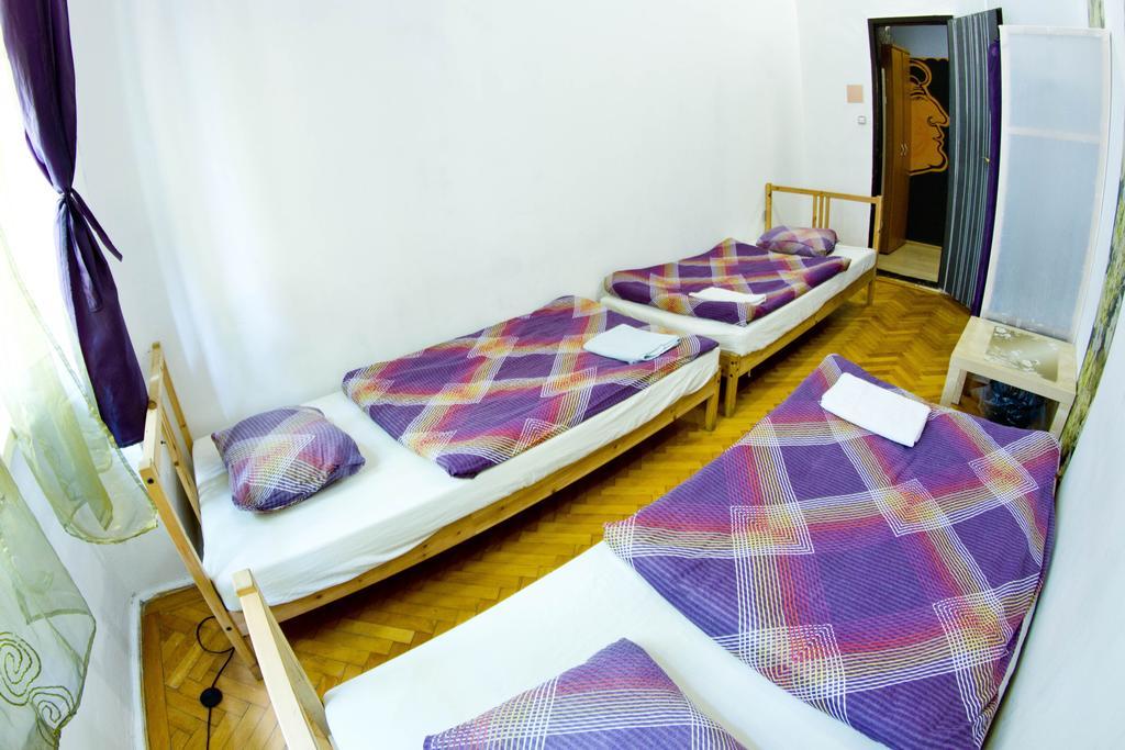 Downtown Hostel Budapest Esterno foto