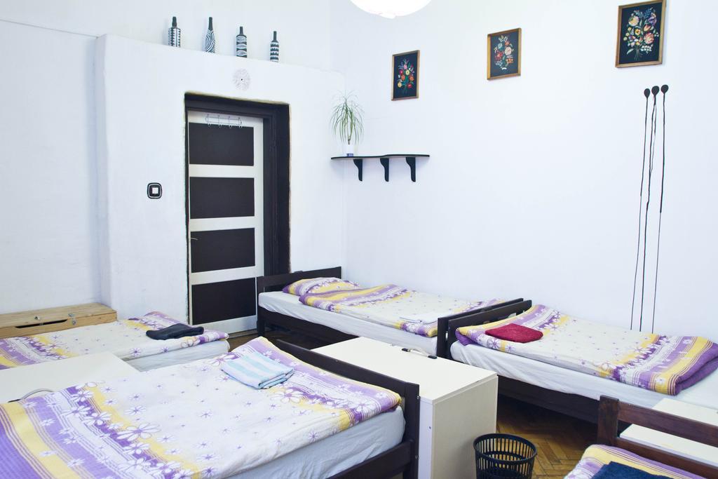 Downtown Hostel Budapest Esterno foto