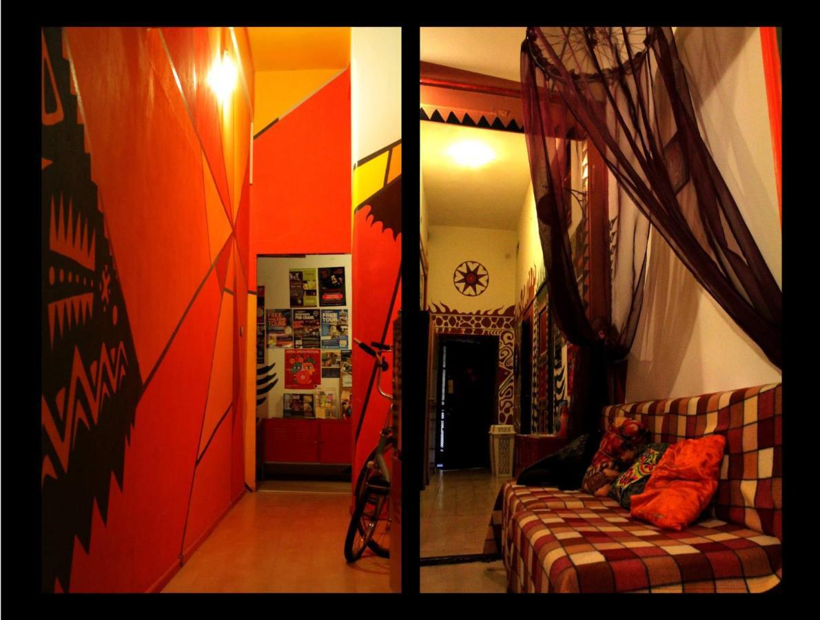 Downtown Hostel Budapest Esterno foto